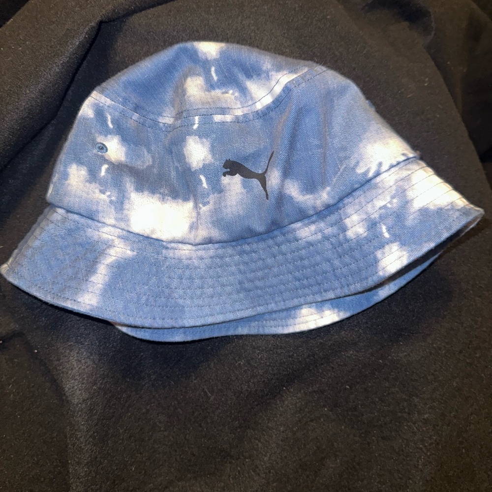 Puma Bucket Hat size large
